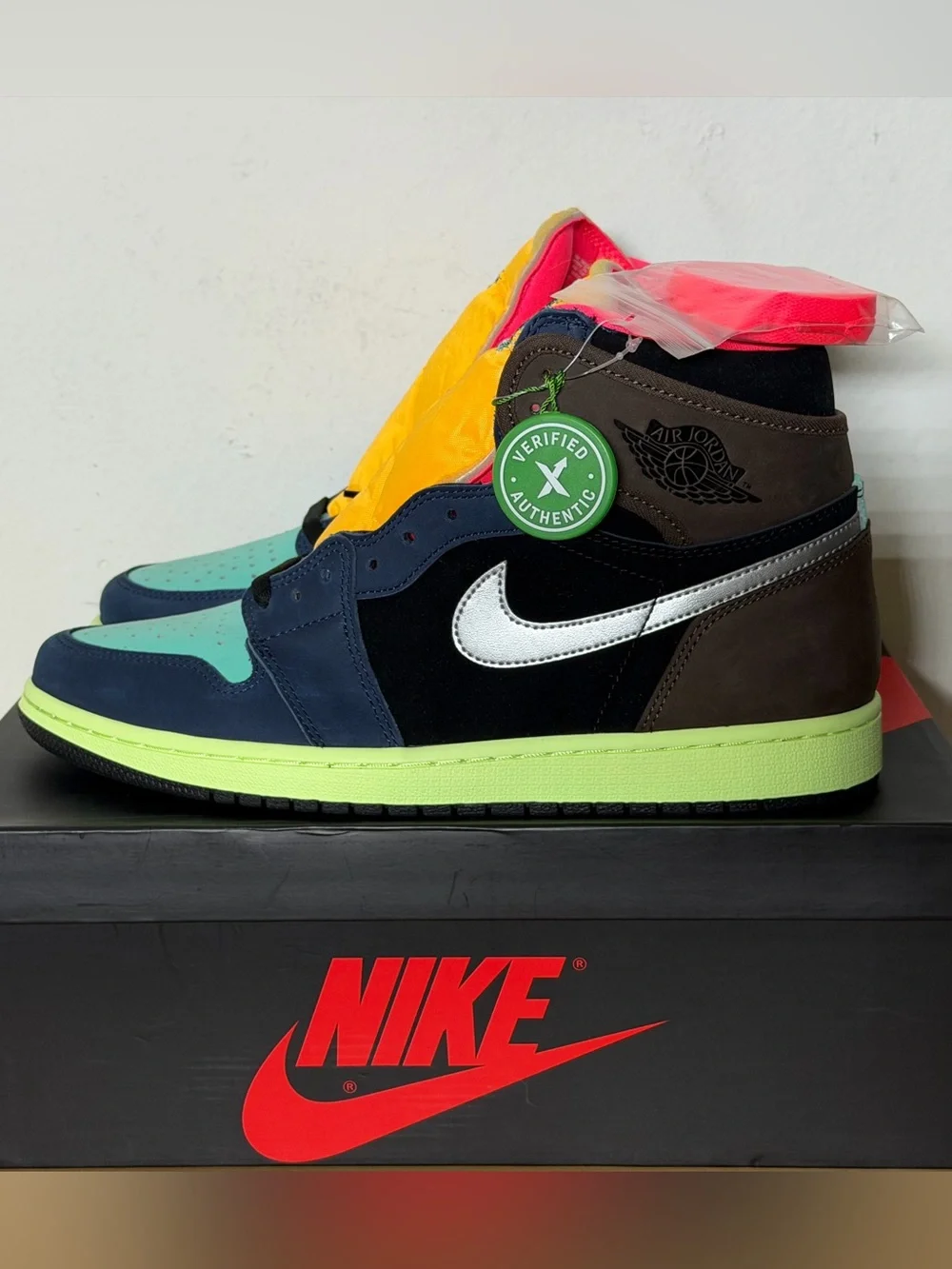 Nike Air Jordan 1 Retro High Tokyo Bio Hack Sneakers 555088-201 Size 10.5 DS